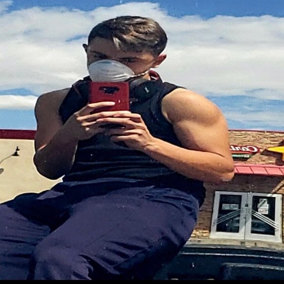 Meet your Posher, Alexander - Picture 1 of 1